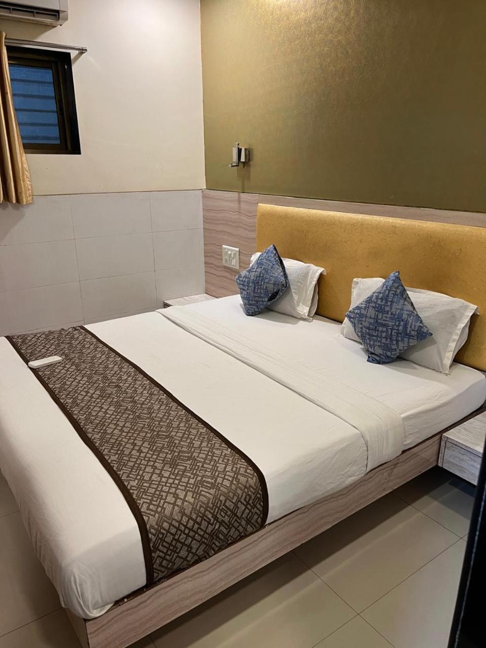 Hotel Kf Residency Mumbai Luaran gambar
