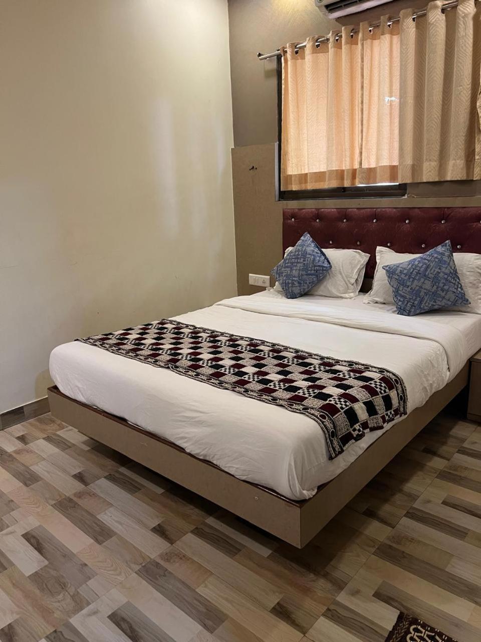 Hotel Kf Residency Mumbai Luaran gambar